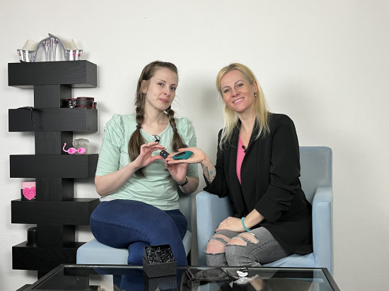 Kalhotkový vibrátor Pantie Party s dálkovým ovládáním (9 cm) + dárek toybag