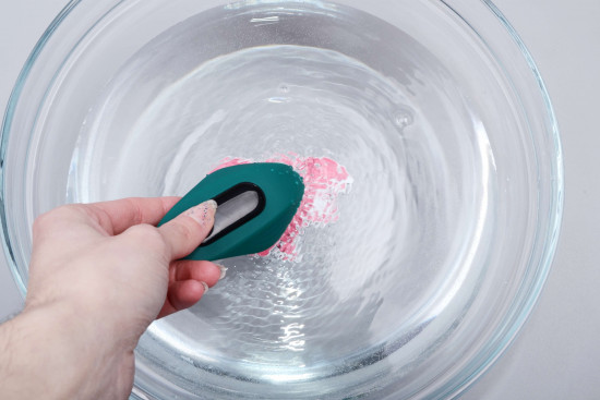 Kalhotkový vibrátor Pantie Party s dálkovým ovládáním (9 cm) + dárek toybag