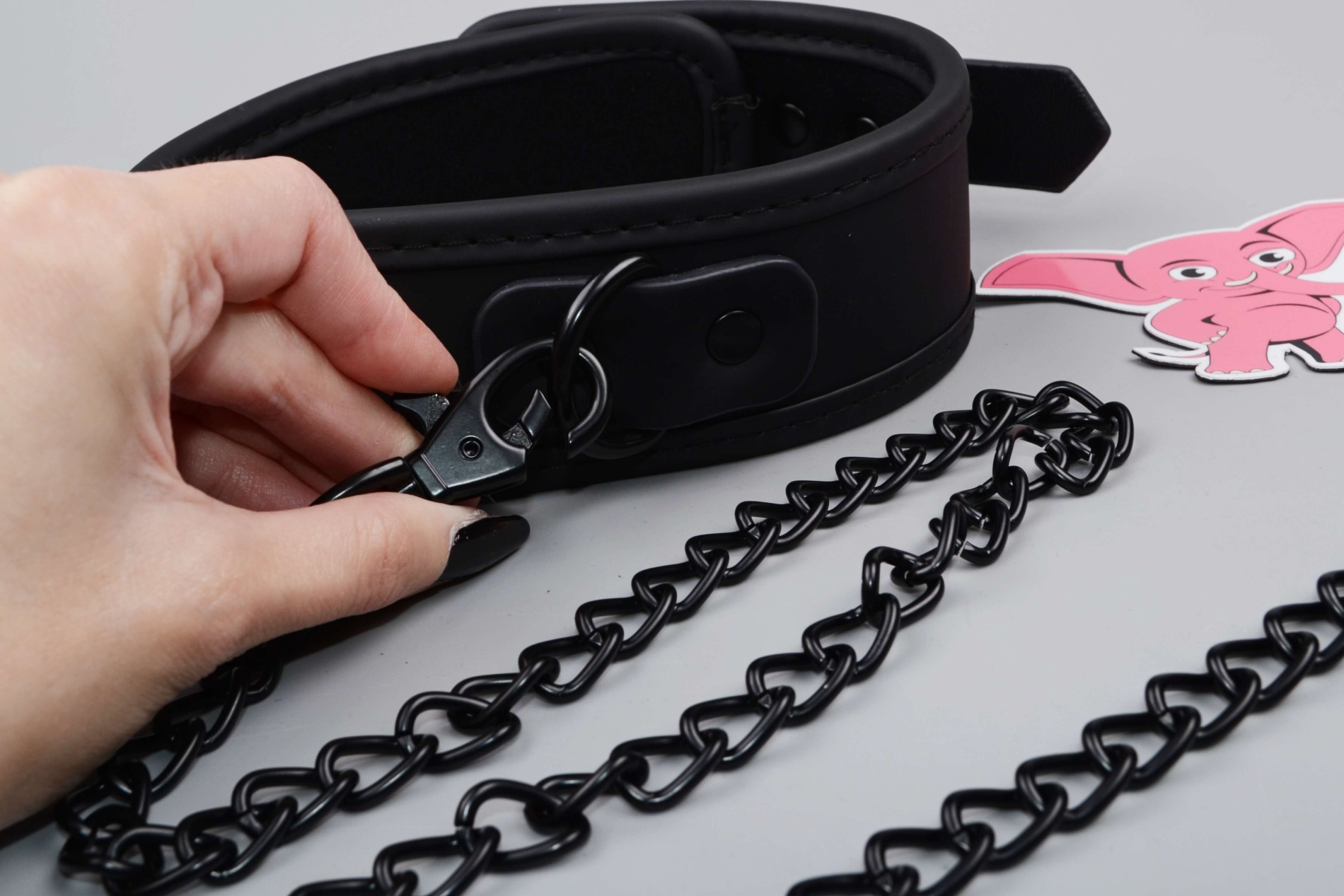 BDSM sada Midnight Temptations, obojek s vodítkem