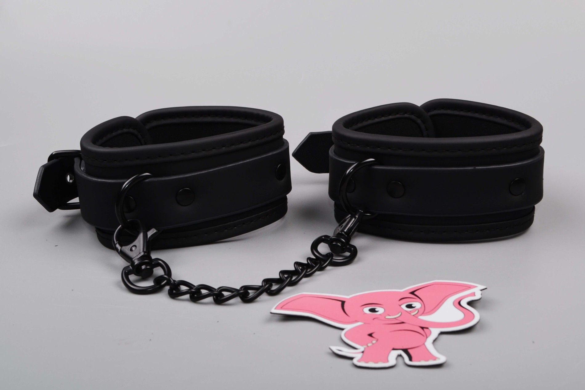 BDSM sada Midnight Temptations, pouta na ruce