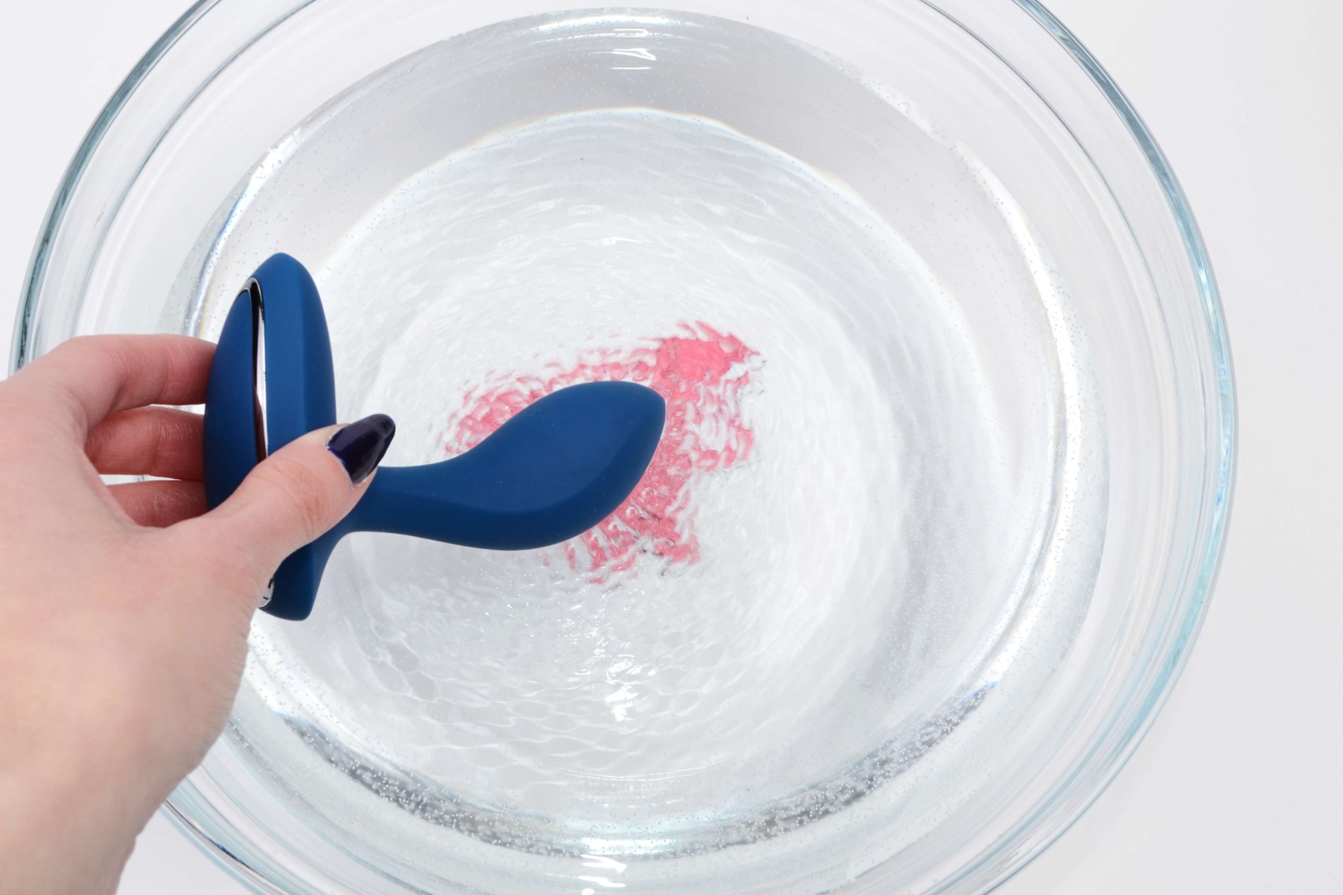 Anální kolík na masáž prostaty Rapture P s dálkovým ovládáním (11 cm) + dárek Anální gel 15 ml, voděodolnost