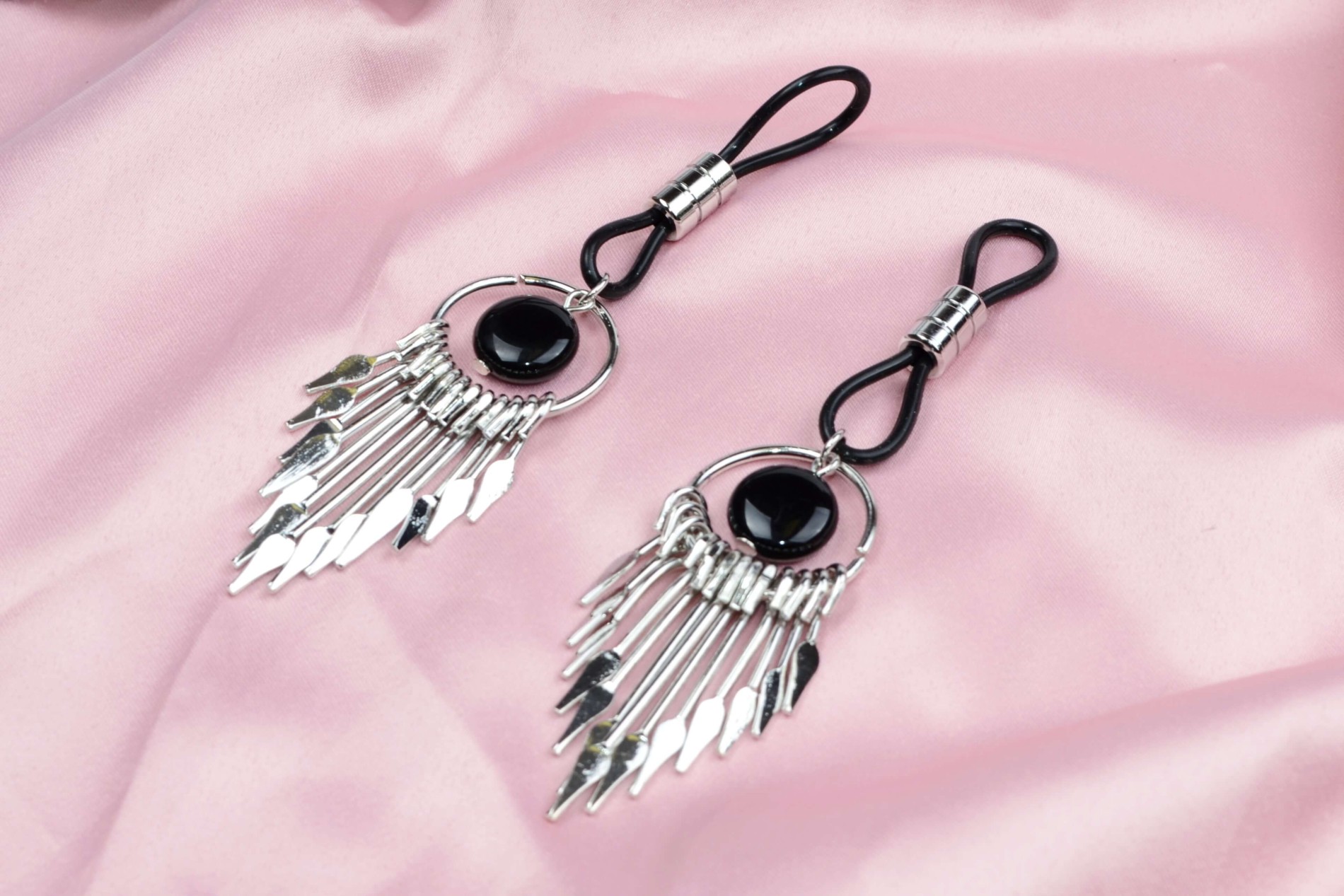 Svorky na bradavky Charm Clamps