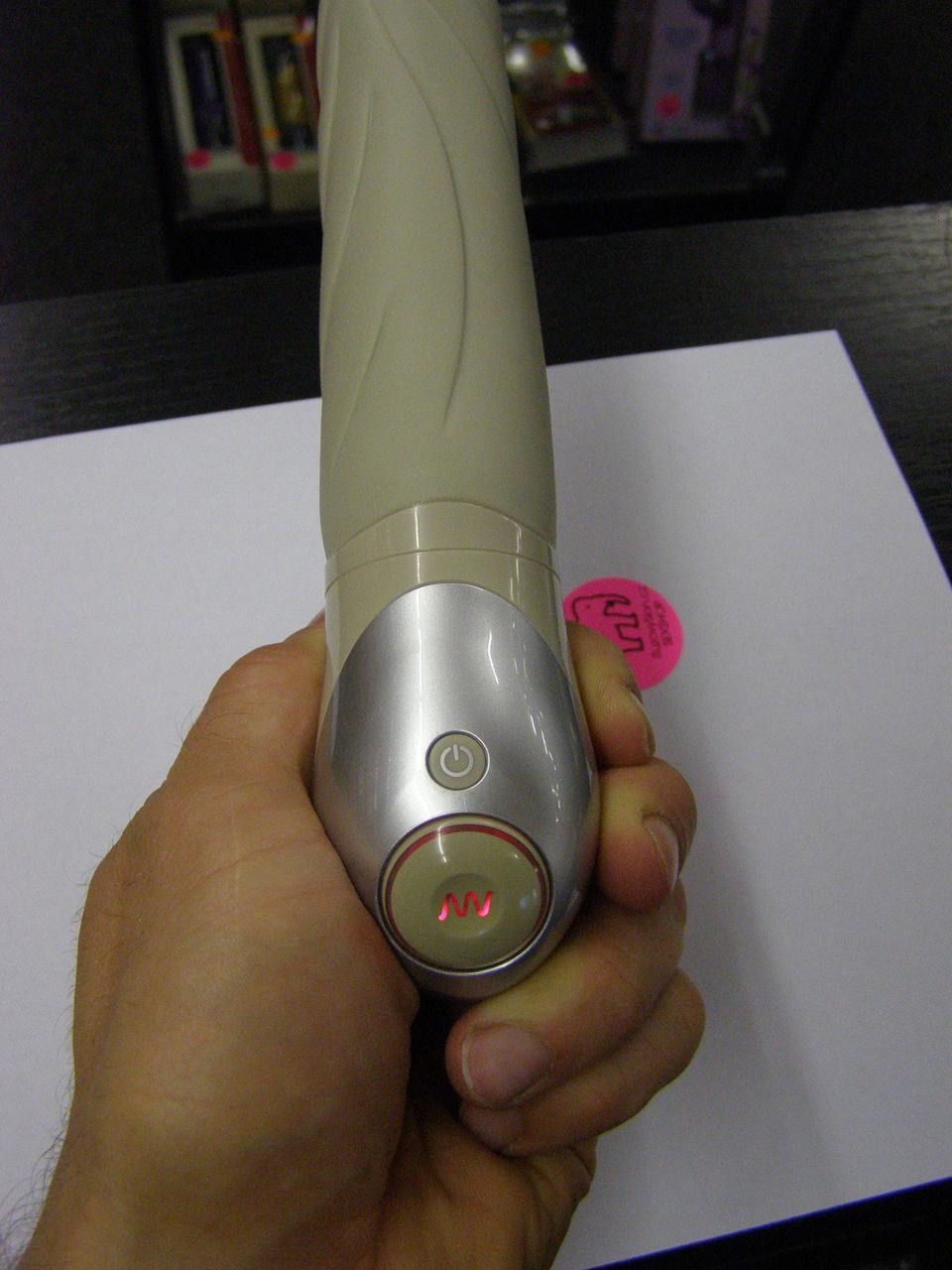 Vibrátor silikonový Sutra béžová 23cm