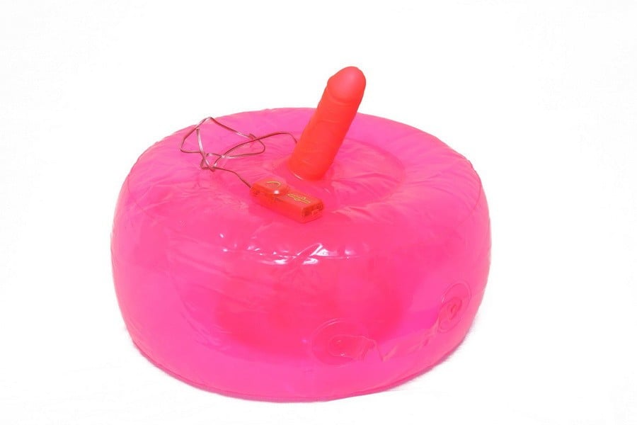 Nafukovací křesílko s penisem Hopík