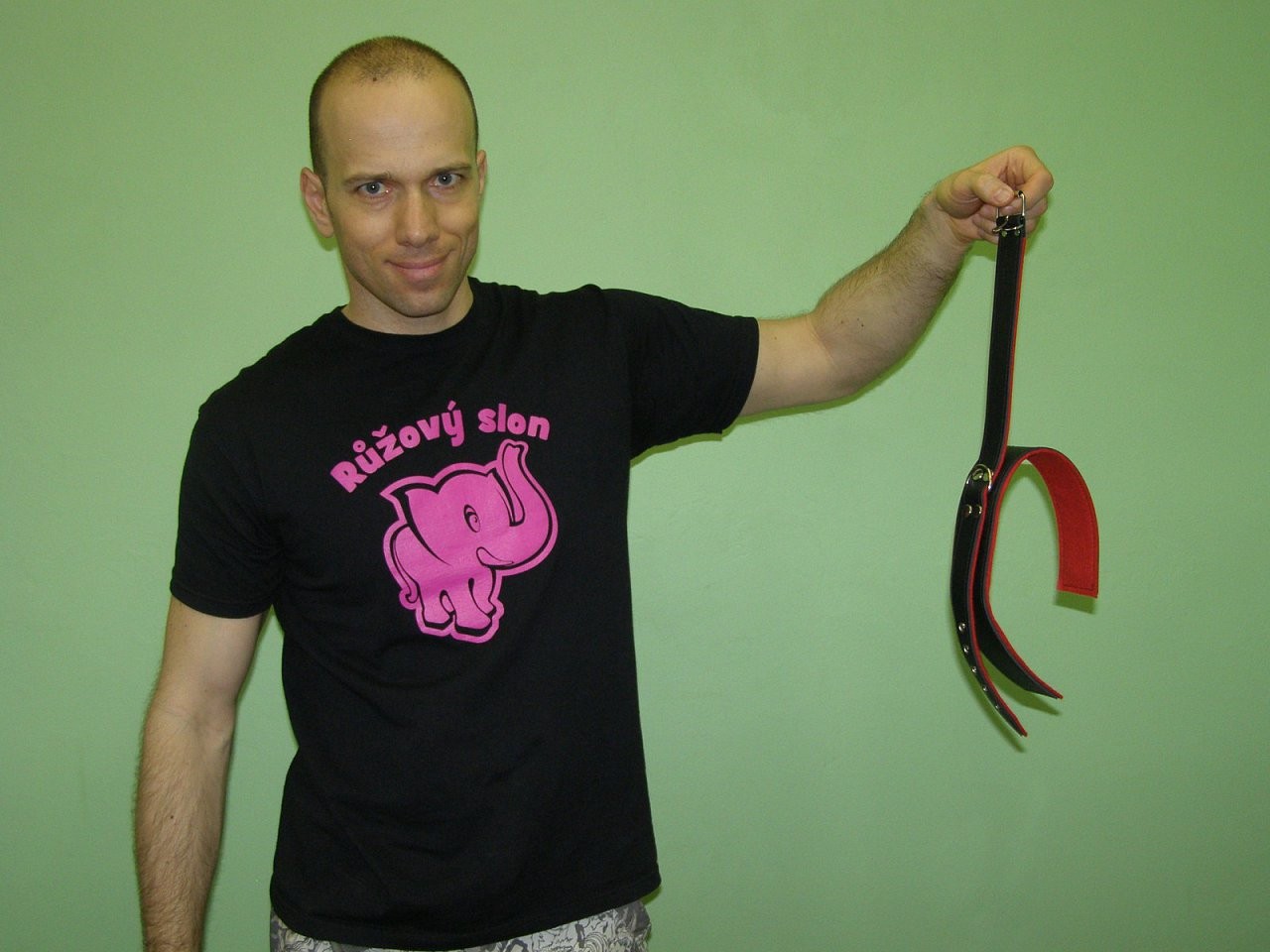 Obojek kožený a Adam