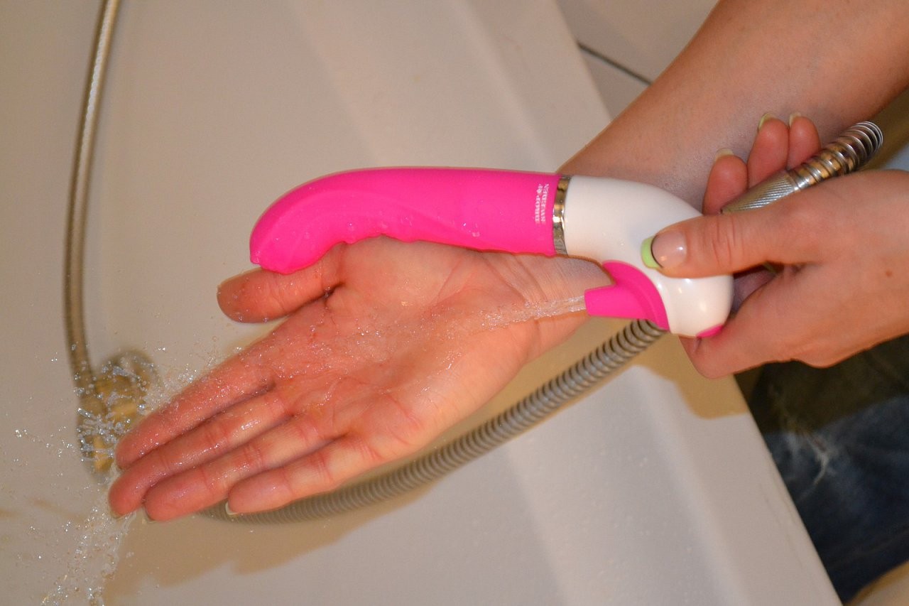 Vibrátor H2O Drop Pink stříká vodu