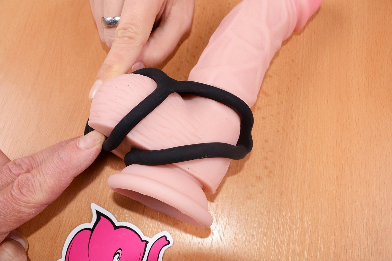 Erekční kroužek Bondage – na větším dildu, průměr 4,2 cm