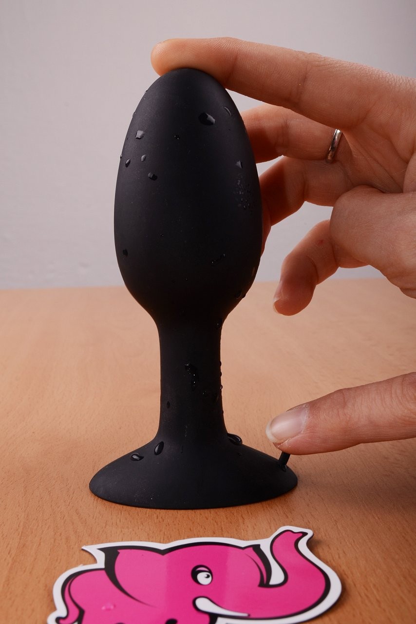 SiliconeBall – přisáváme na stůl