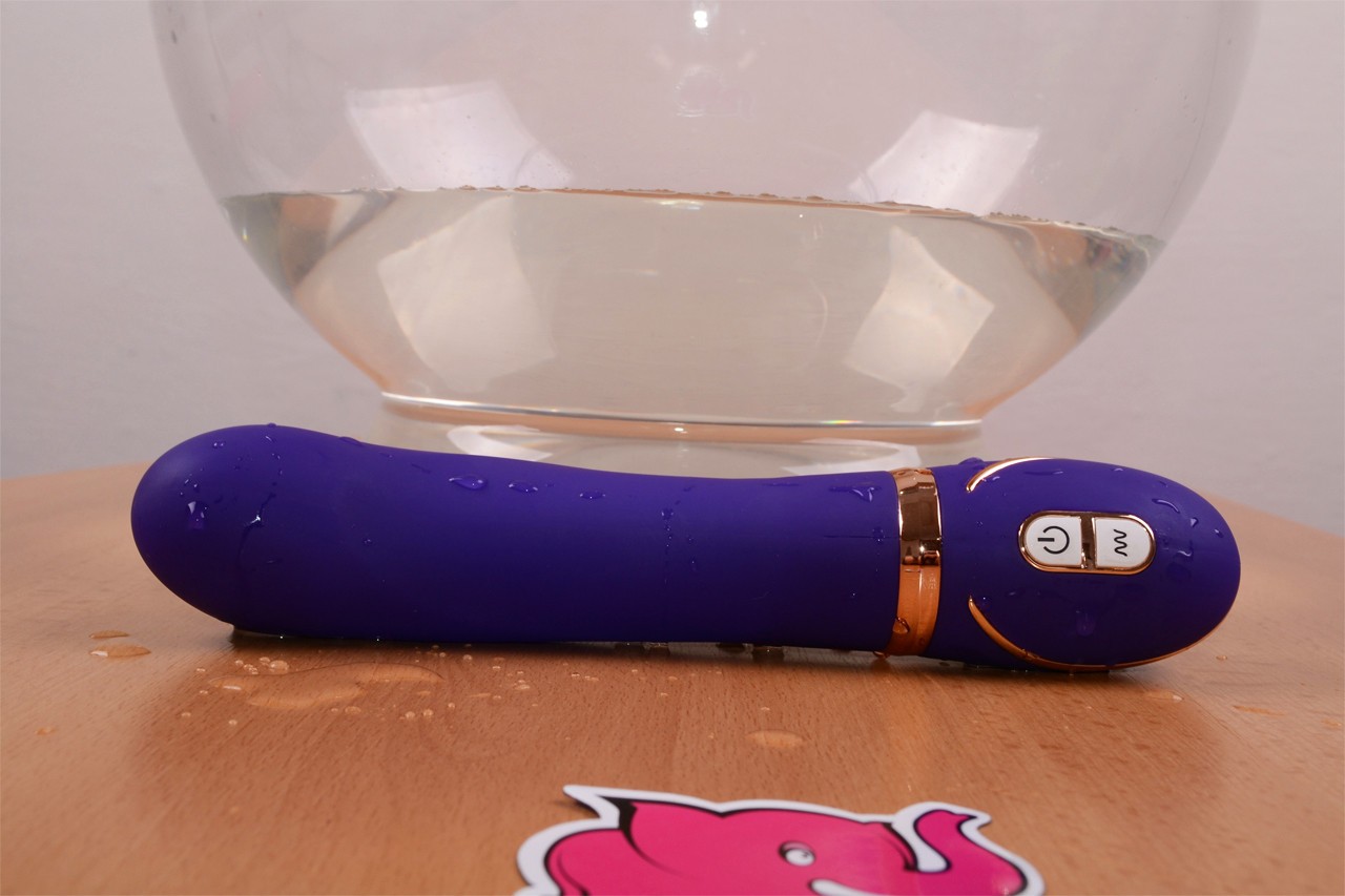 Vibrátor Front Row Purple