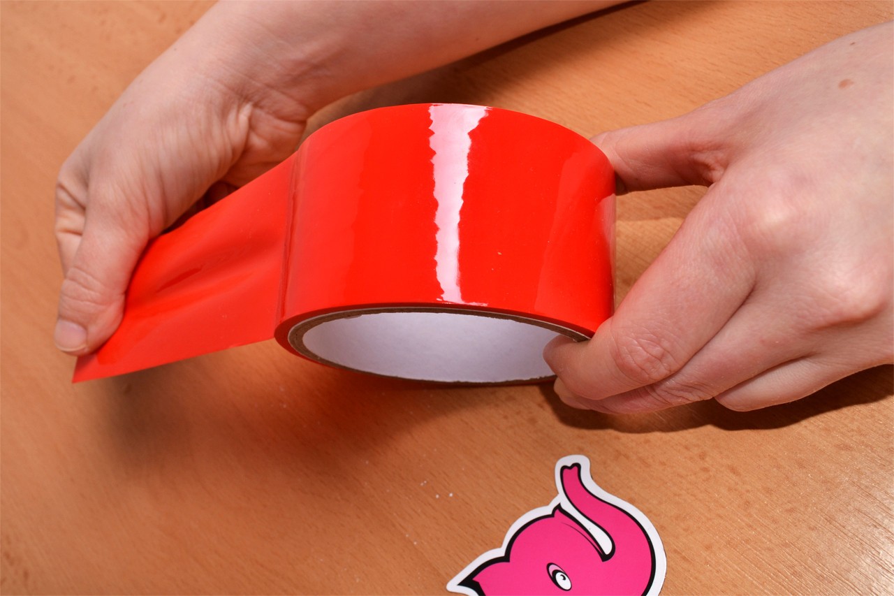 Bondážní páska Rouge – odbalování pásky