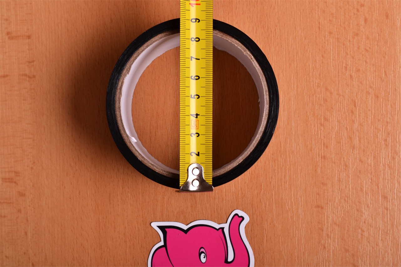 Bondážní páska Noir – měříme průměr pásky