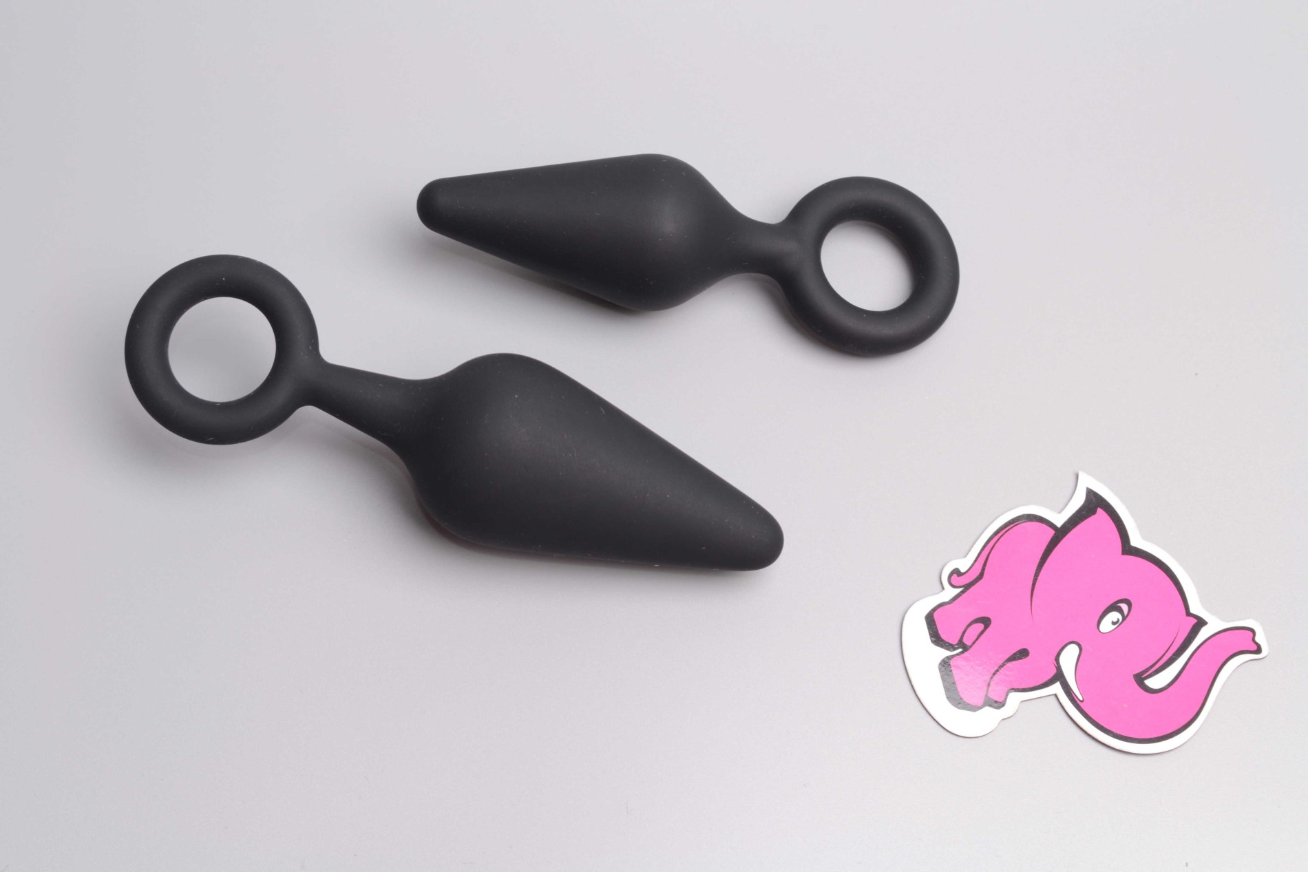 Anální kolík s očkem Soft Feel, obě velikosti