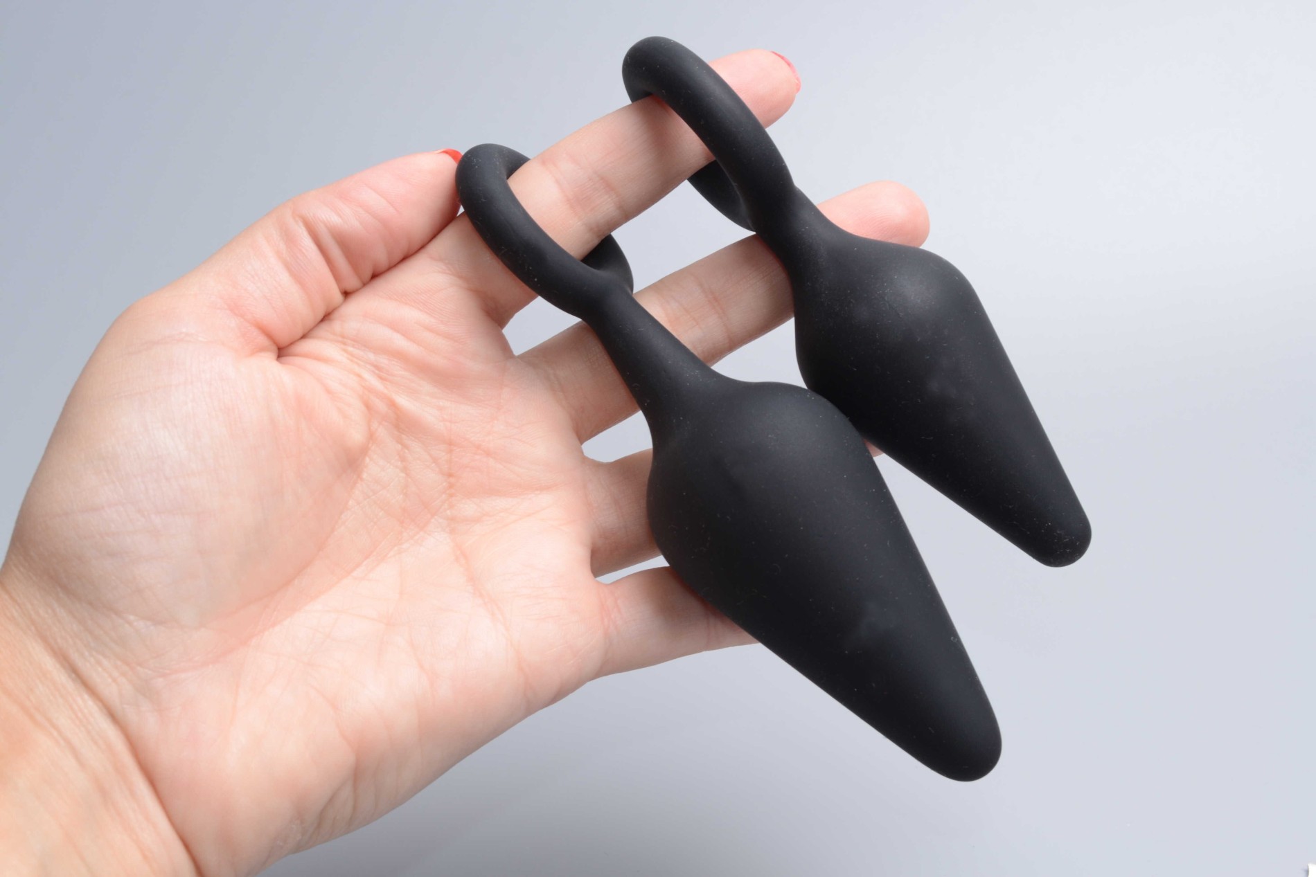 Anální kolík s očkem Soft Feel, obě velikosti