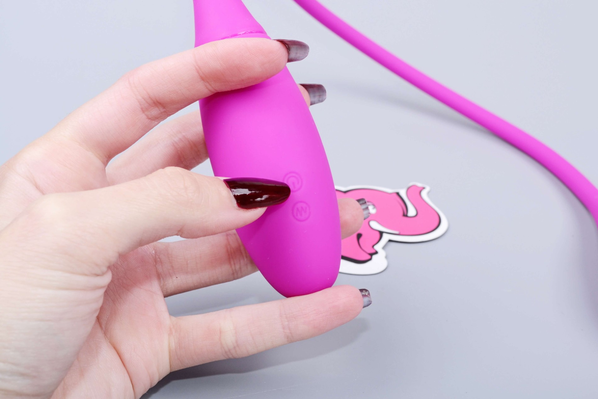 Partnerský vibrátor Double Vibes, zapínání