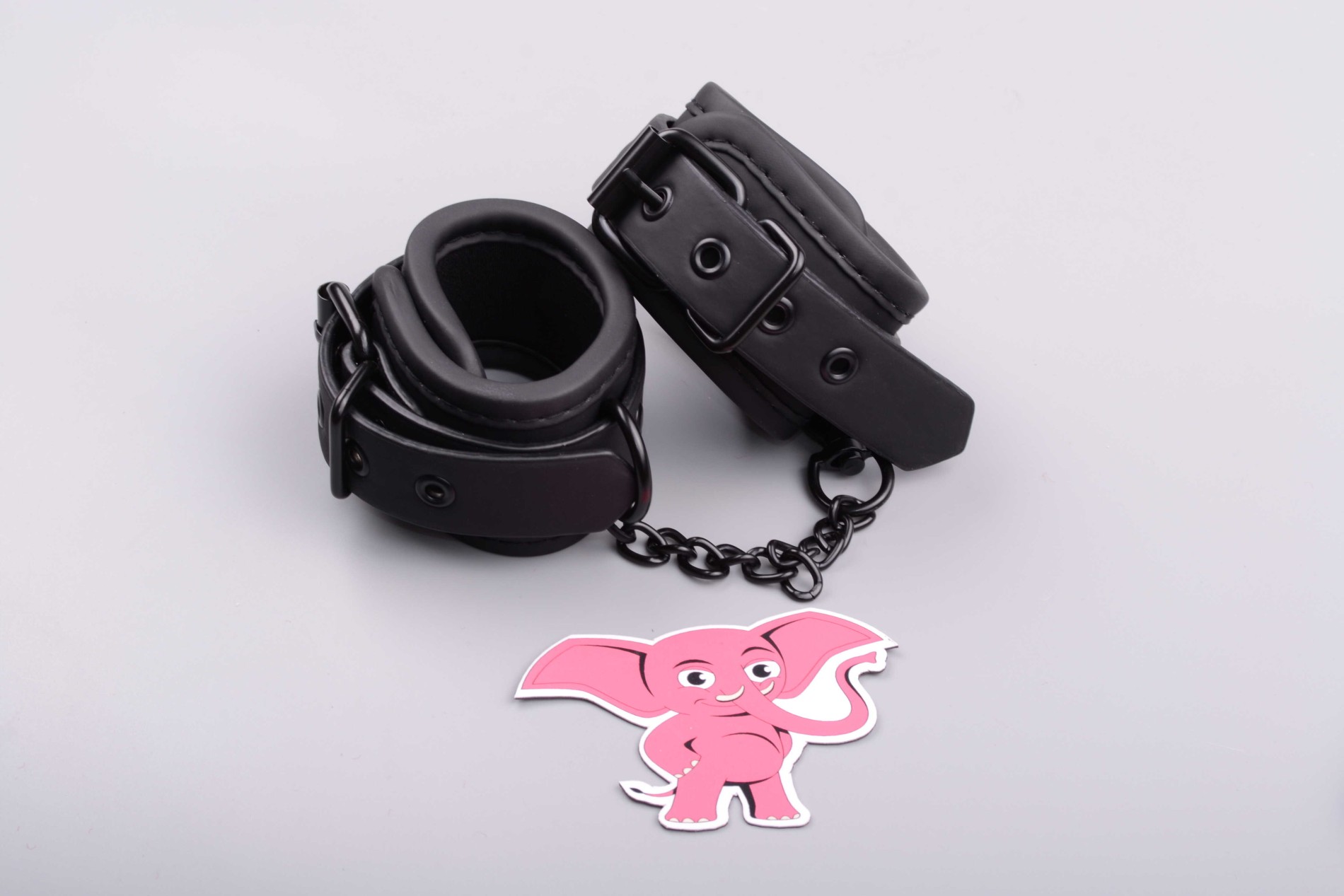 Koženková pouta Black Velour