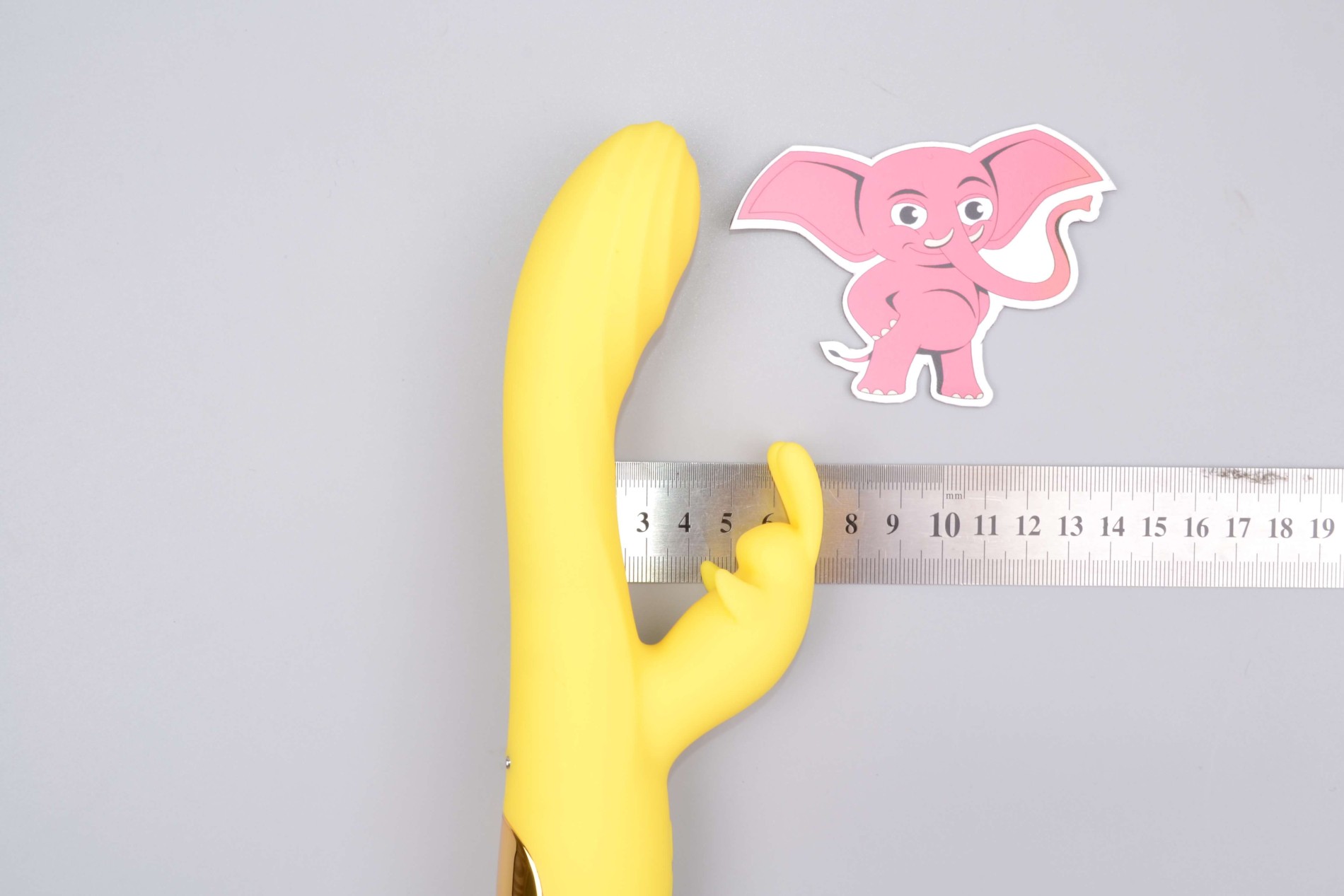 Vibrátor s výběžkem na klitoris Bee, rozměry