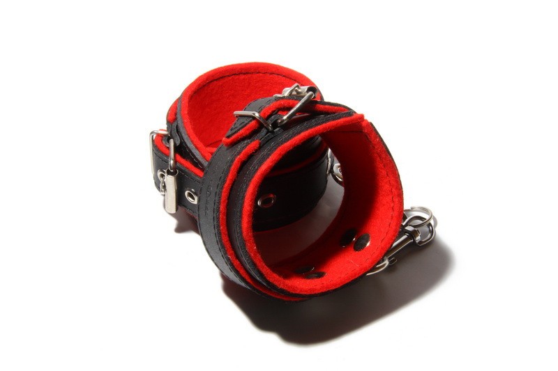 Kožená pouta na ruce BlackRed