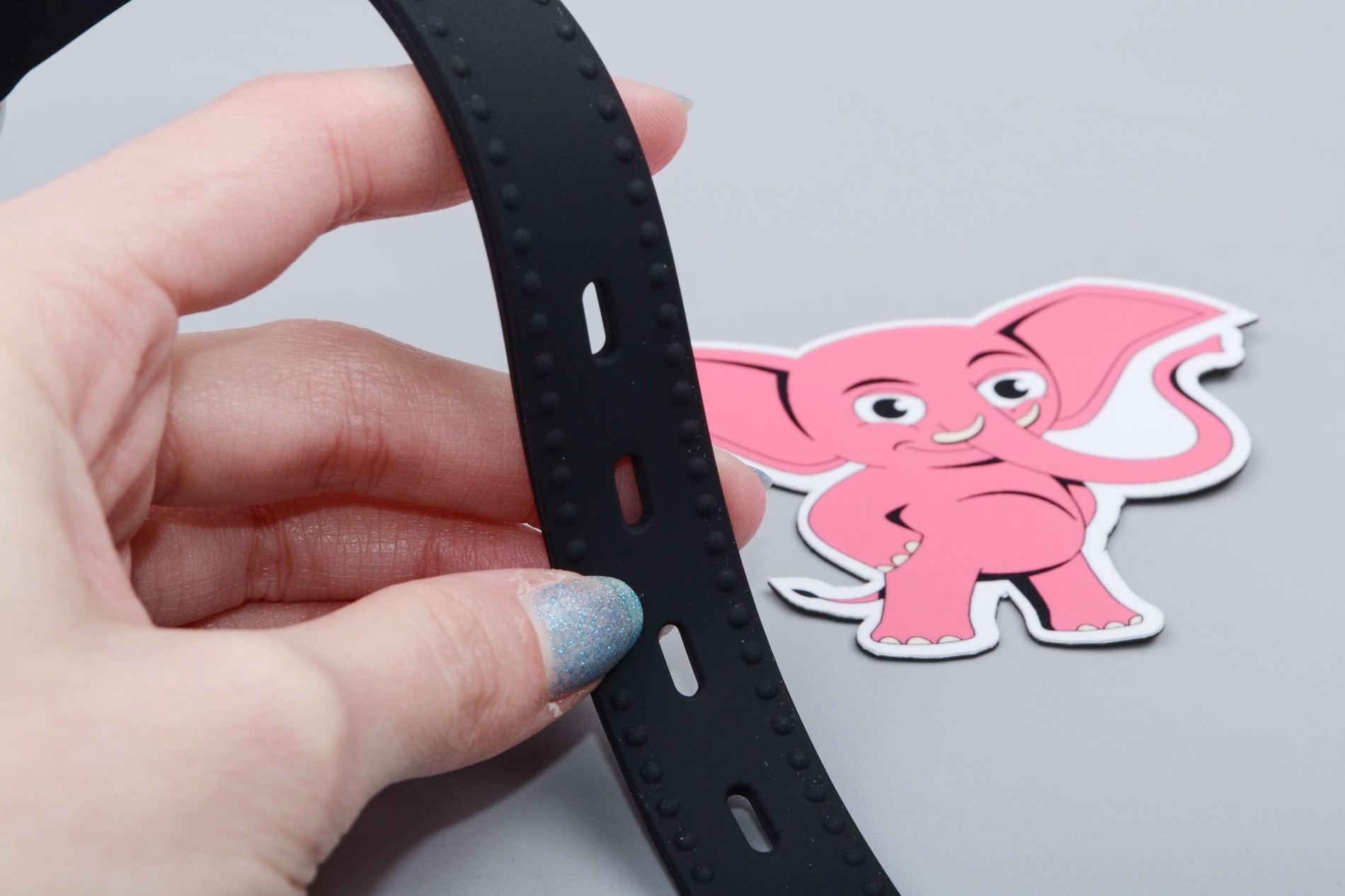 Silikonový roubík s průduchy Inhale, pásek