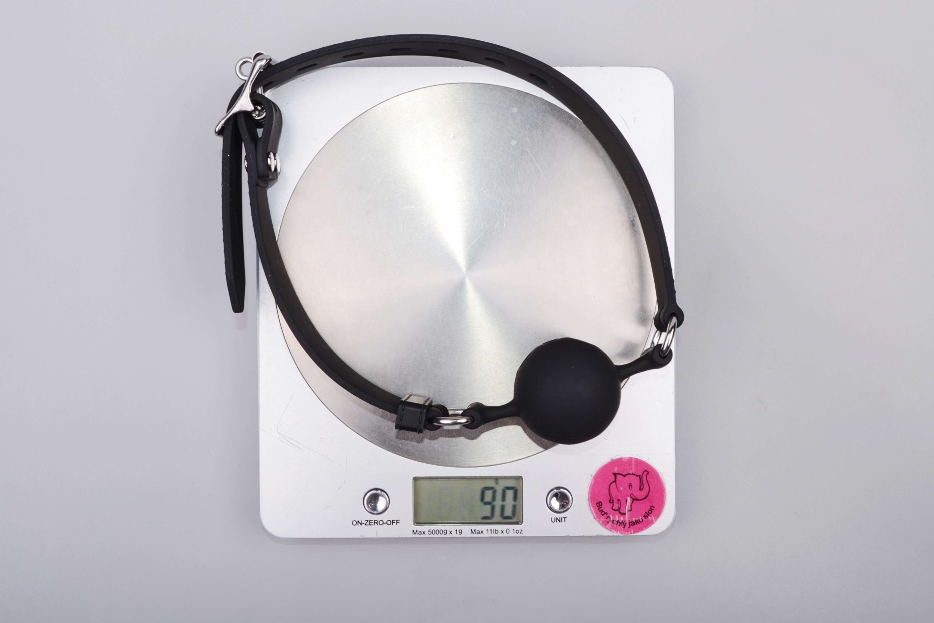 Silikonový roubík s průduchy Inhale, váha