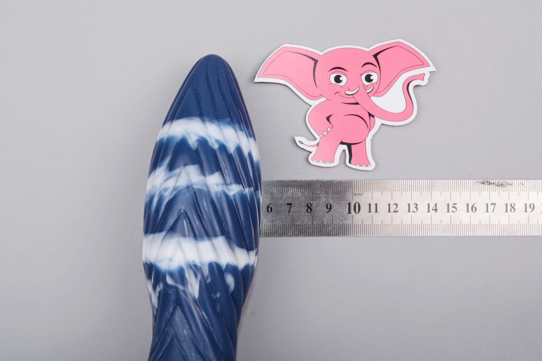 Monster dildo Behemot (17,5 cm), rozměry