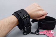 BDSM sada Midnight Temptations, pouta na ruce