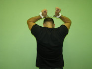 Kvalitní pouta na ruce s plyšem - bílá