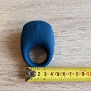 Satisfyer Strong One vibrační kroužek