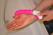 Vibrátor H2O Drop Pink stříká vodu