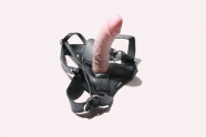 Připínací penis King Cock 3D