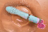Silikonový vibrátor Sassy Aquamarine, vibrace ve vodě