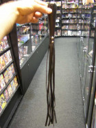 Kožený korbáč Fringes (40 cm)