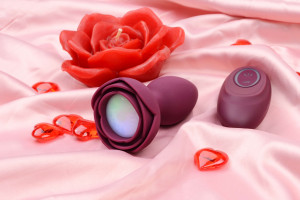 Svítící anální kolík s dotykovým tlačítkem Rose Flash (9,5 cm)