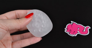 Tenga Egg Lovers masturbátor, v ruce